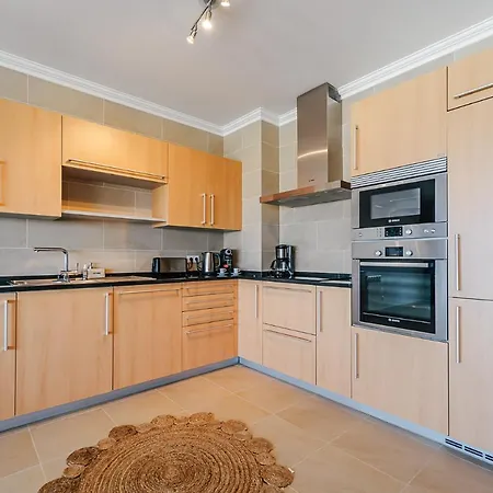 Appartement Beachfront Atlantic View A09