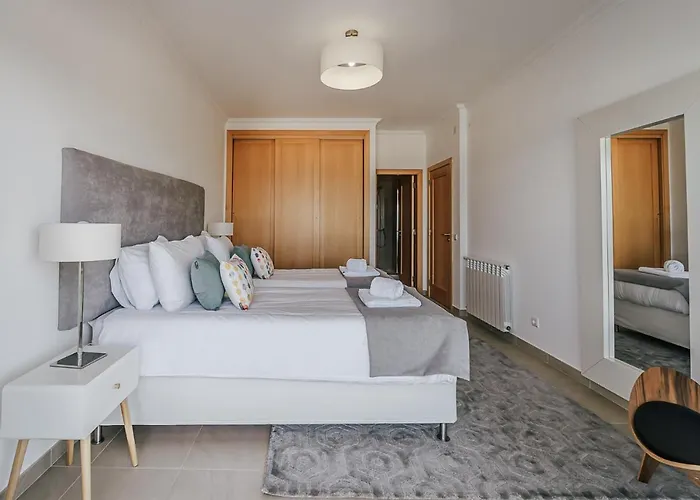 Beachfront Atlantic View A09 * オビドス